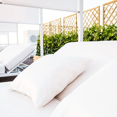 Coral & - Adults Only Hotell