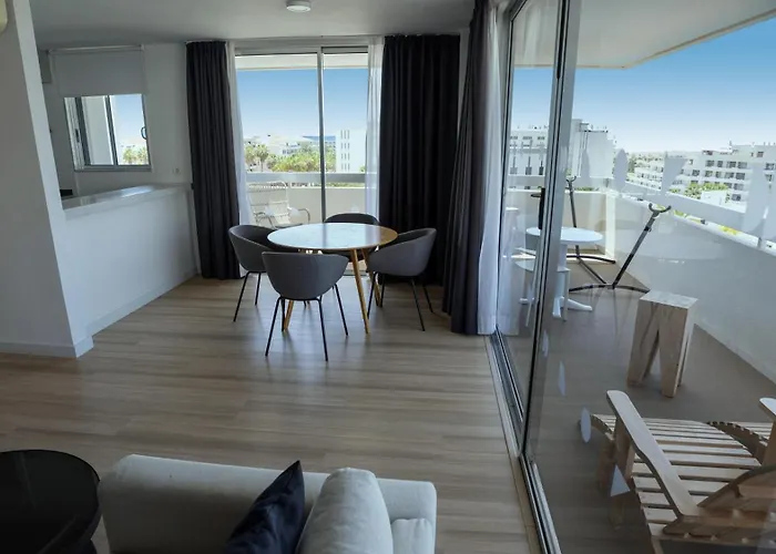 酒店 Coral & - Adults Only